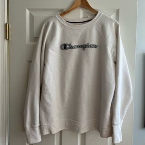 Champion White Crew Neck. XL